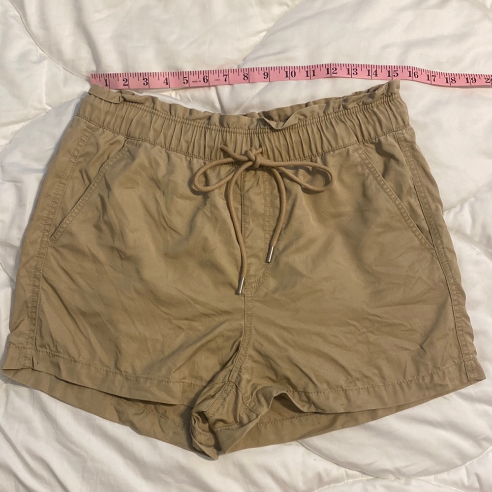 Loft khaki shorts size M